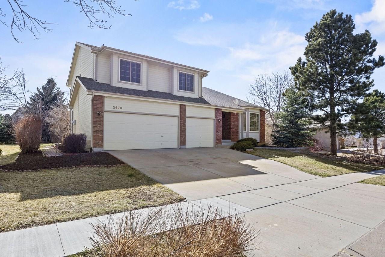 2473 Craycroft Dr - Photo 3 of 32