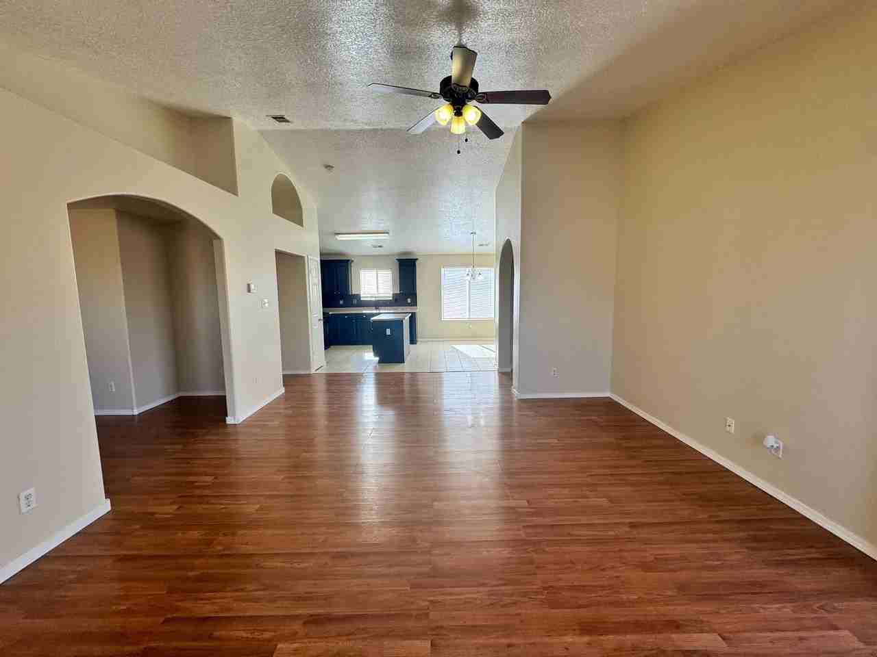 511 Blue Sage Ave Sw - Photo 4 of 20