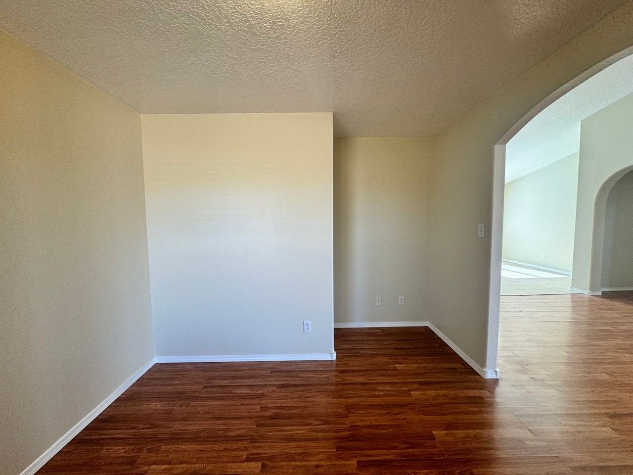 511 Blue Sage Ave Sw - Photo 5 of 20