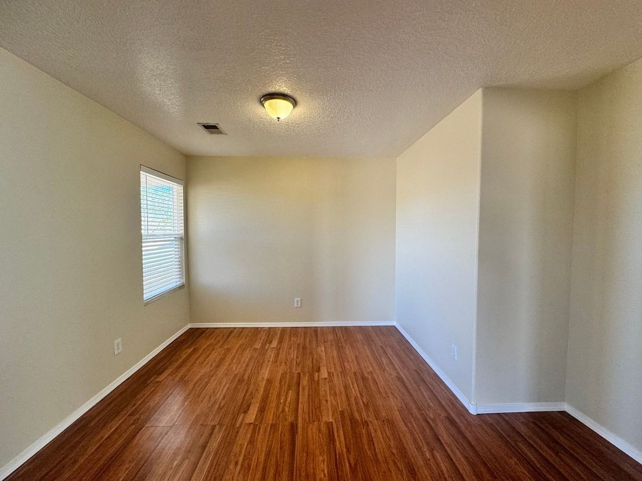 511 Blue Sage Ave Sw - Photo 6 of 20