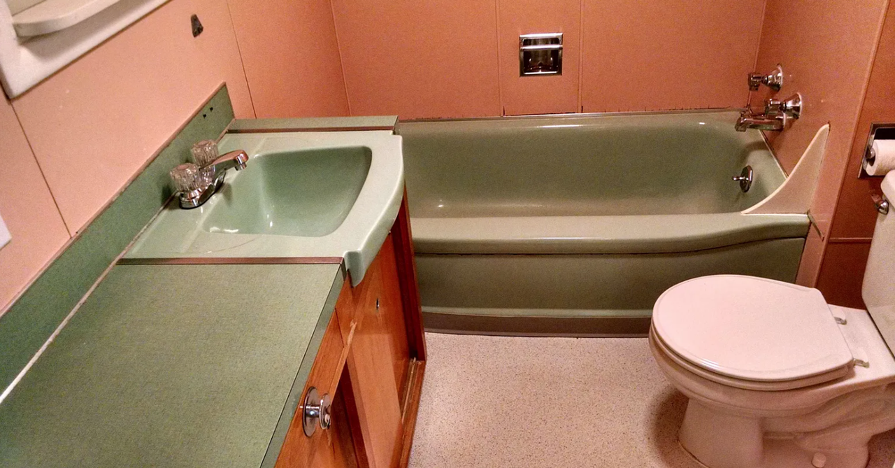 617 North State Street Apartments - Photo 4 of 12