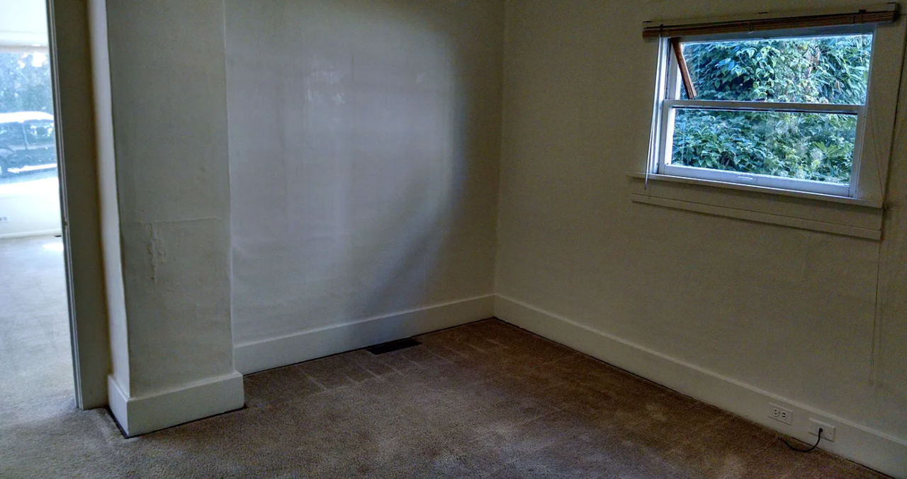 617 North State Street Apartments - Photo 6 of 12