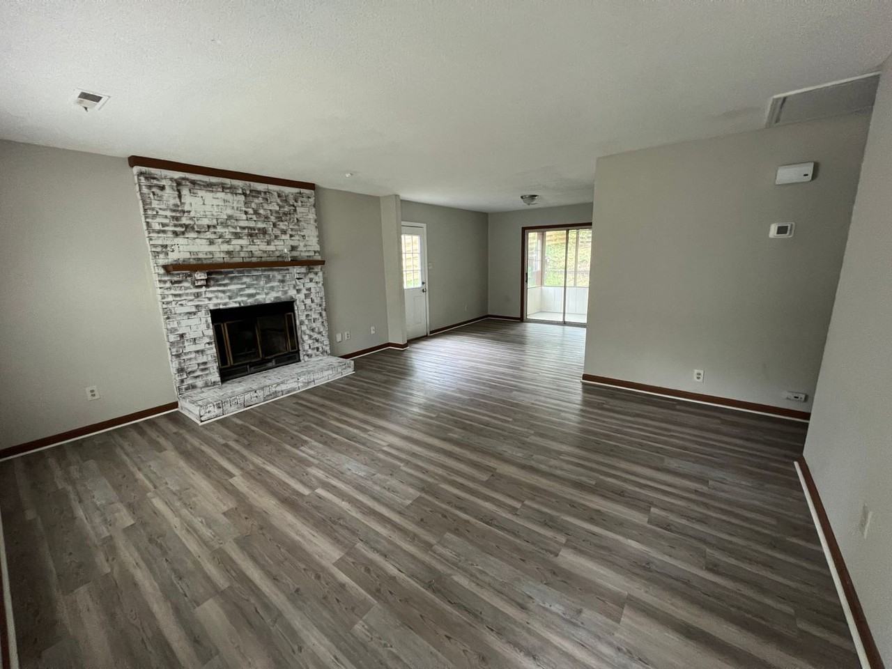 1812 Strebor St - Photo 3 of 11