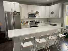 featured image of 417 N Holly St