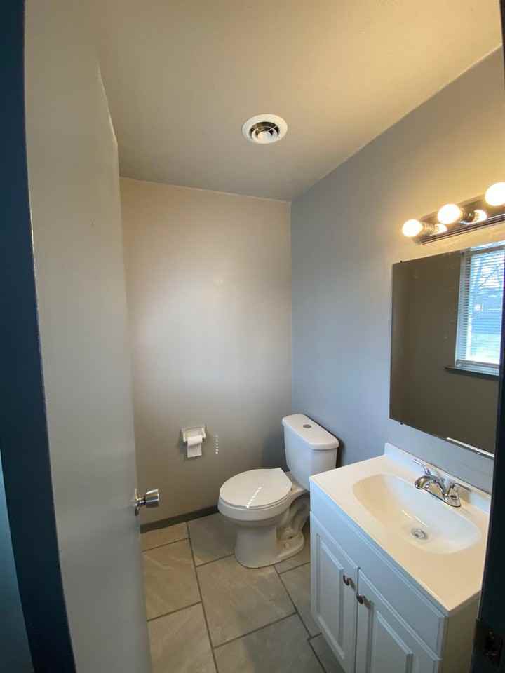 4612 S 91st East Ave - Photo 3 of 11