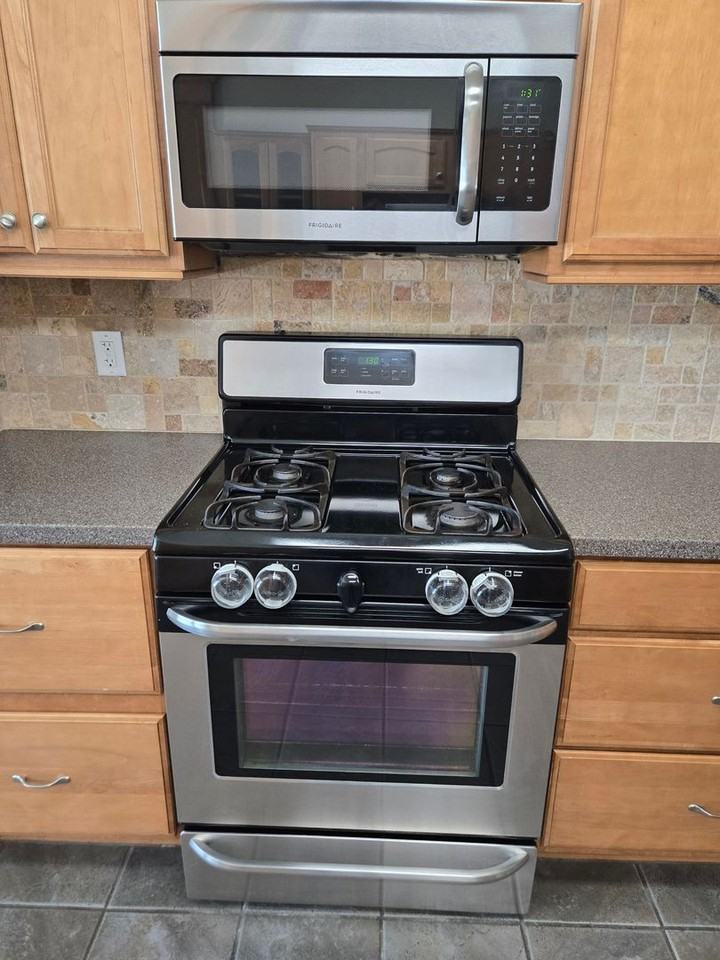 814 Heath Ct - Photo 7 of 24