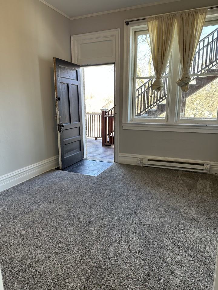 269 Douglas Ave #4 - Photo 7 of 14