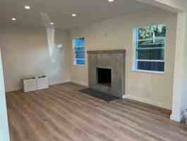 featured image of 256 N Alvarado St