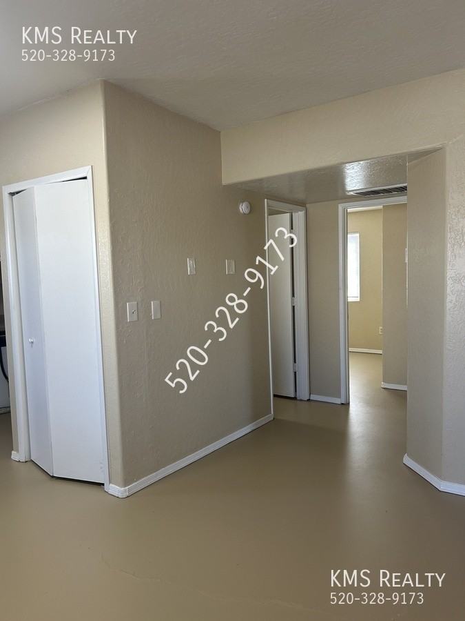 3419 E Glenn St #4 - Photo 6 of 13