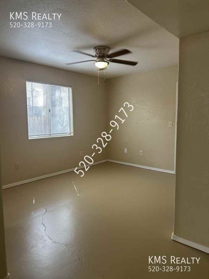 3419 E Glenn St #4 - Photo 7 of 13