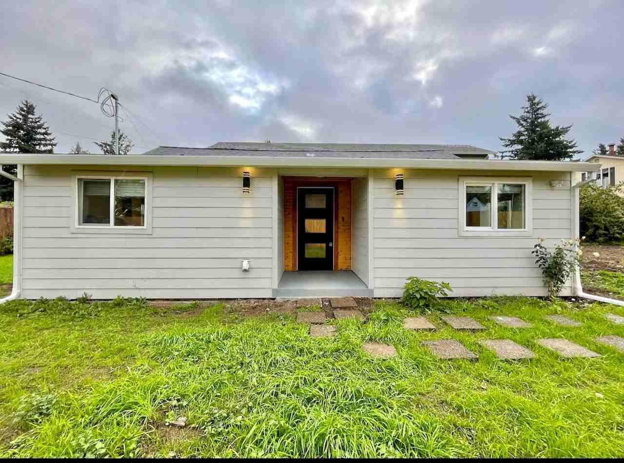 1008 Se 117th Ave - Photo 3 of 13