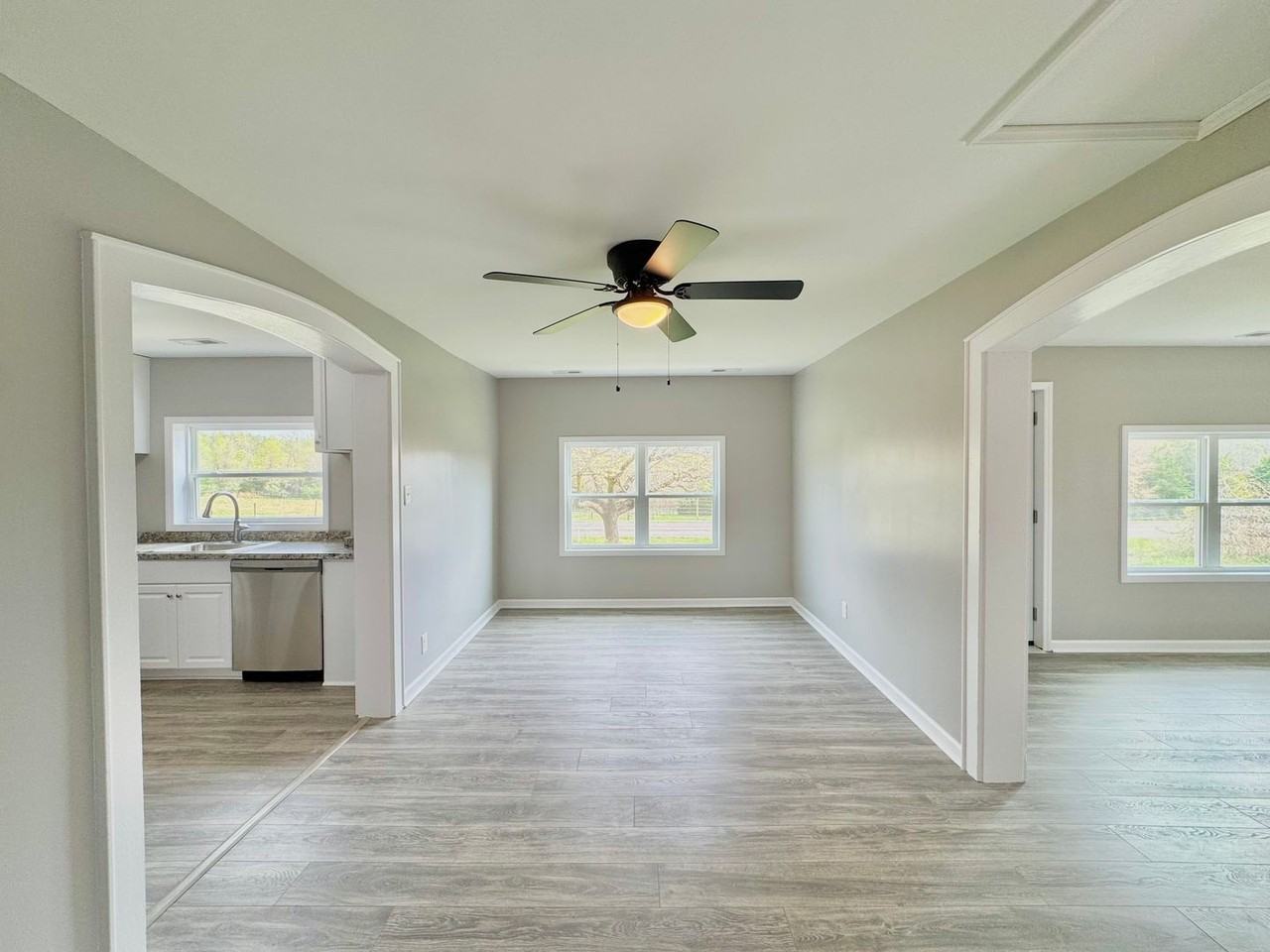 2288 Hungarytown Rd - Photo 7 of 18