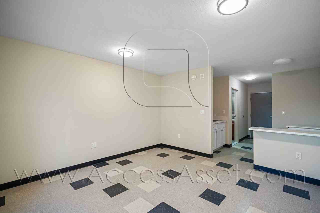 29255 (*) 29255 Old Highway 58 - 105 #105 - Photo 7 of 15