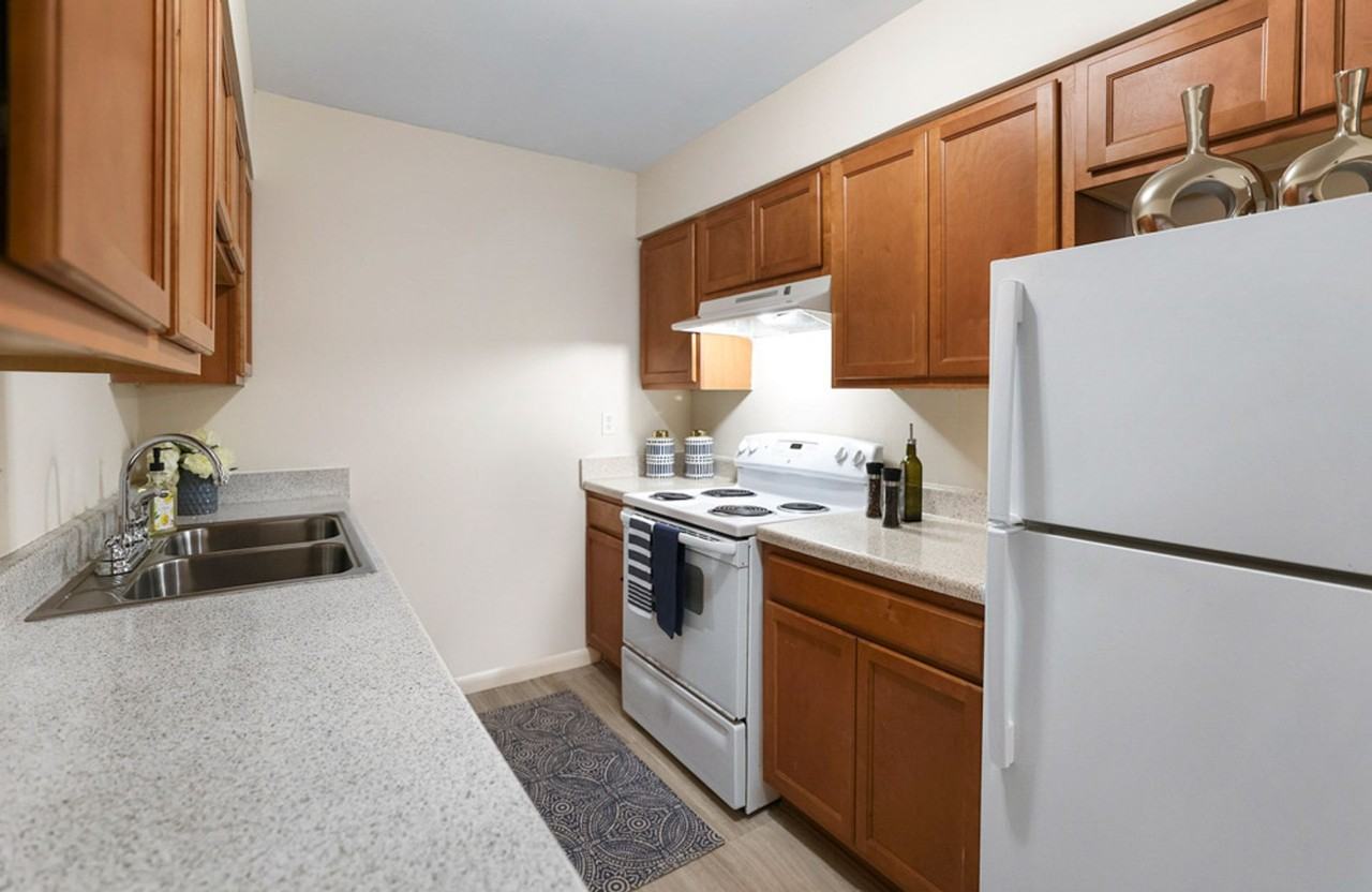 Lanai - Photo 4 of 15