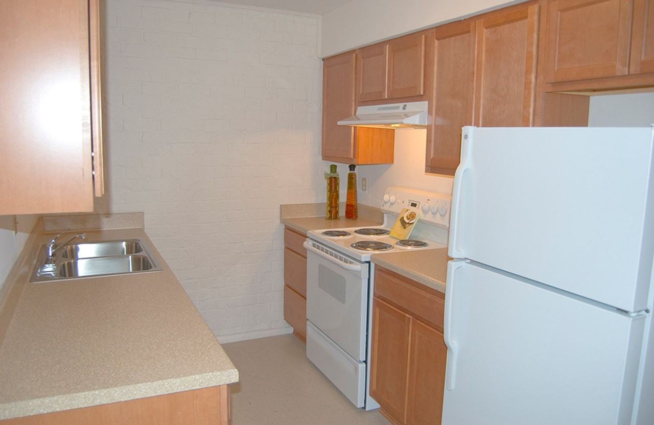 Lanai - Photo 6 of 15