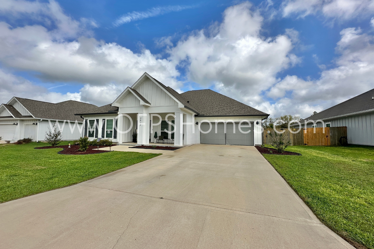 2412 Dakota Way - Photo 3 of 47