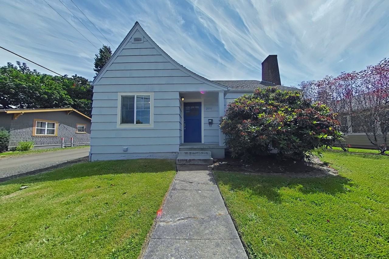 2050 Nw Harrison Blvd