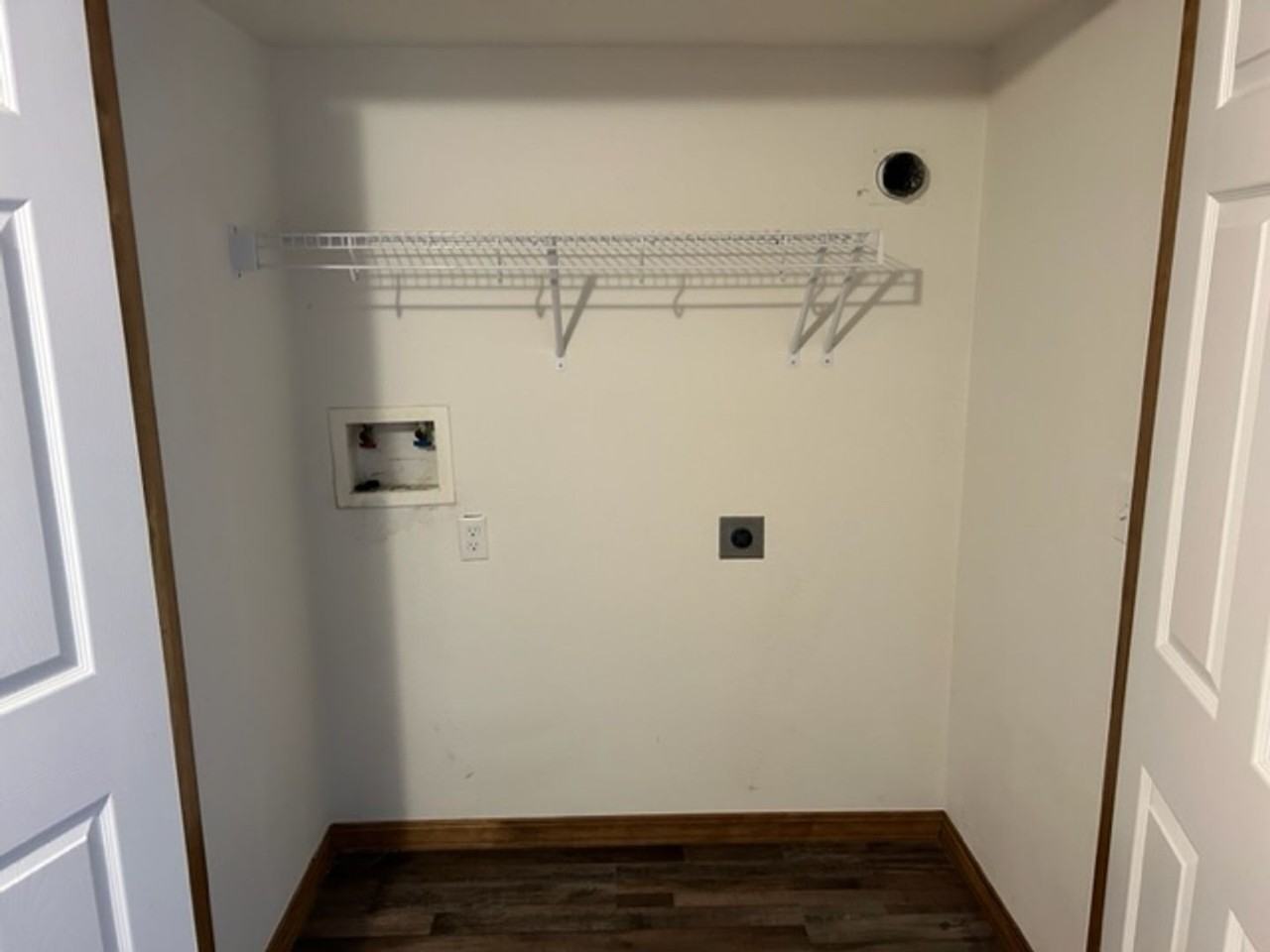 601 Valley View St #4 - Photo 6 of 12