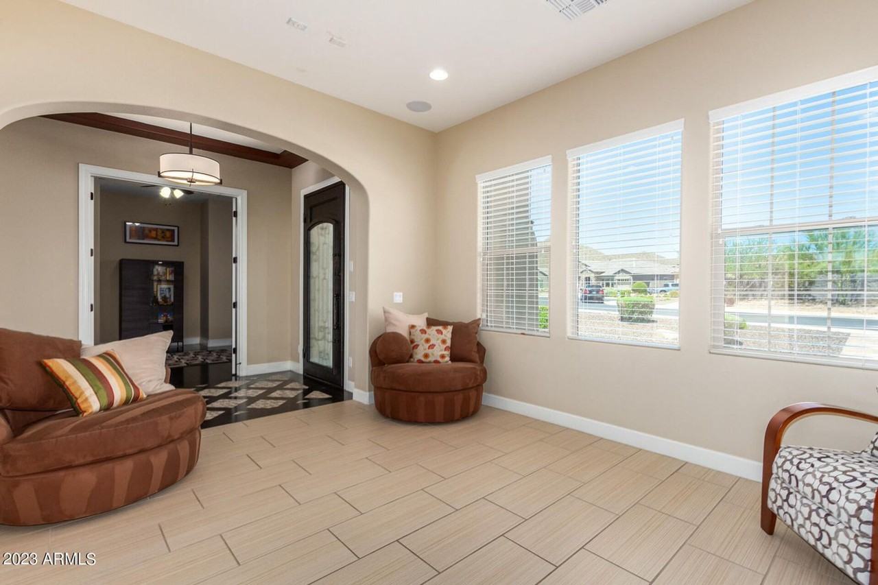 10924 N 136th Pl - Photo 6 of 50