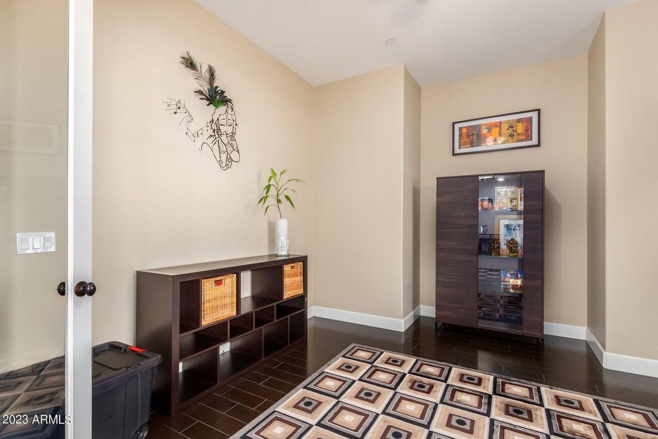 10924 N 136th Pl - Photo 7 of 50