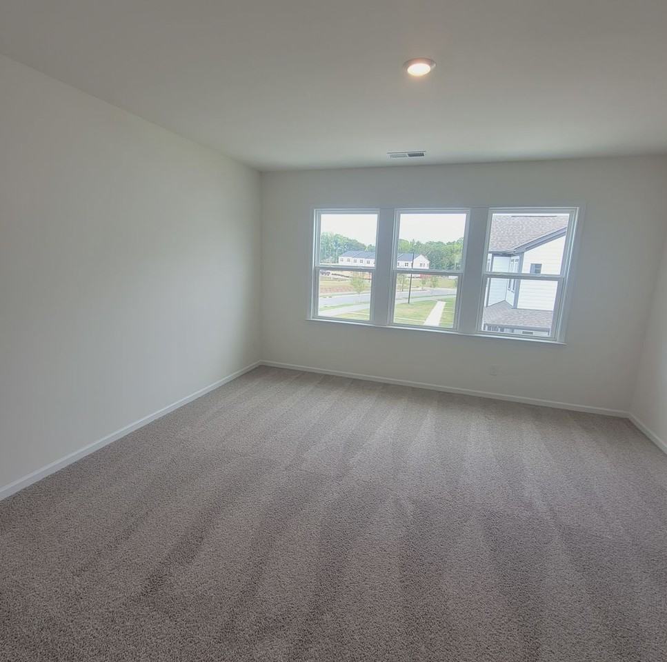 5841 Waterfall Pl - Photo 6 of 33