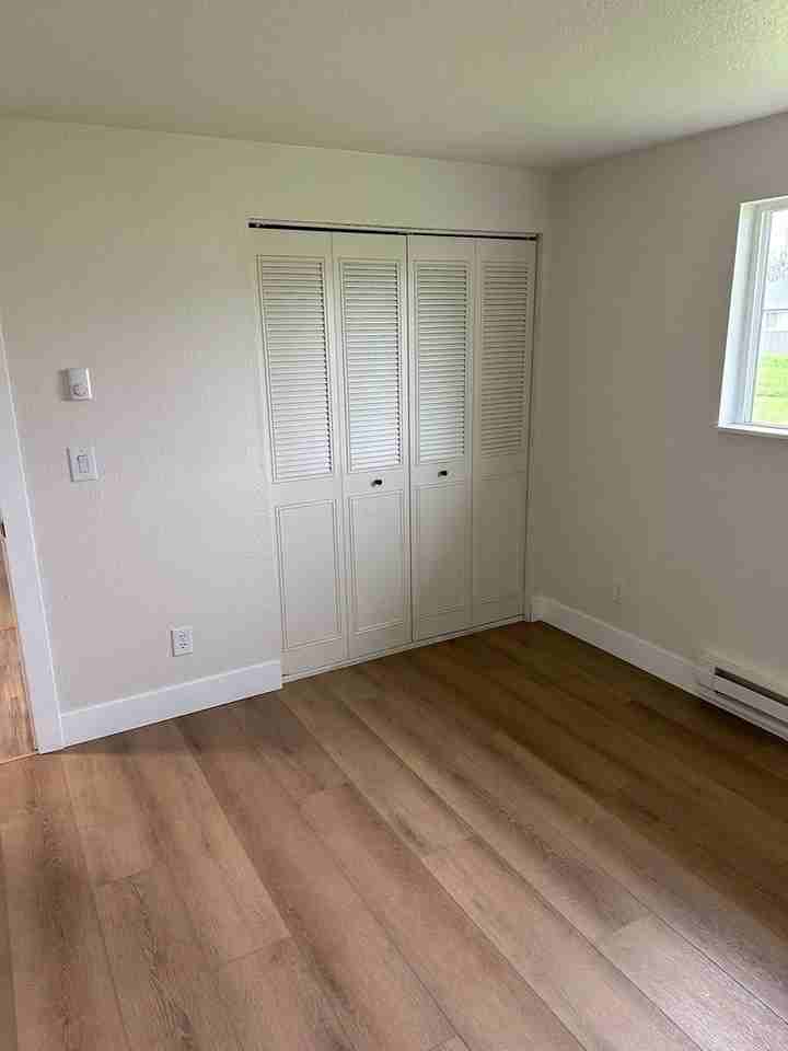 2607 S 7th St - Photo 4 of 11