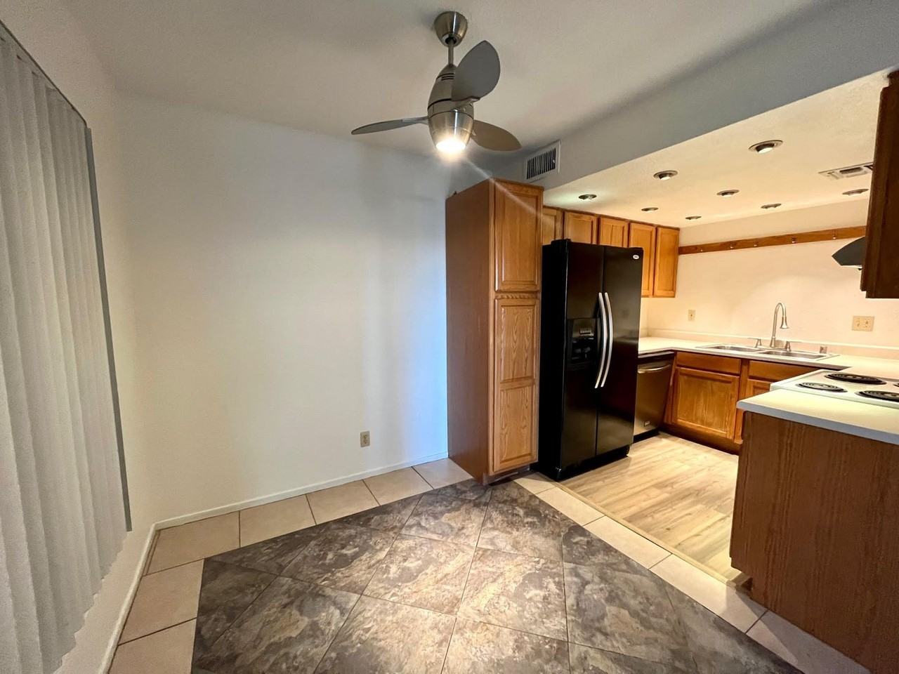 4964 Newport Cove Dr #B - Photo 6 of 14
