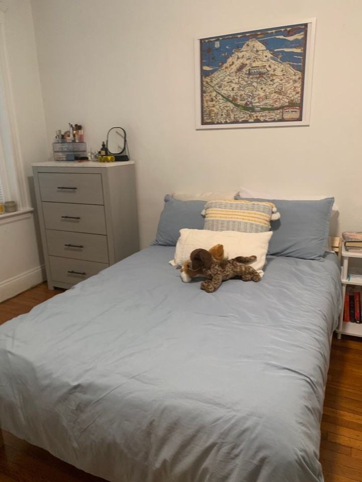 263 Kelton St - Photo 3 of 7