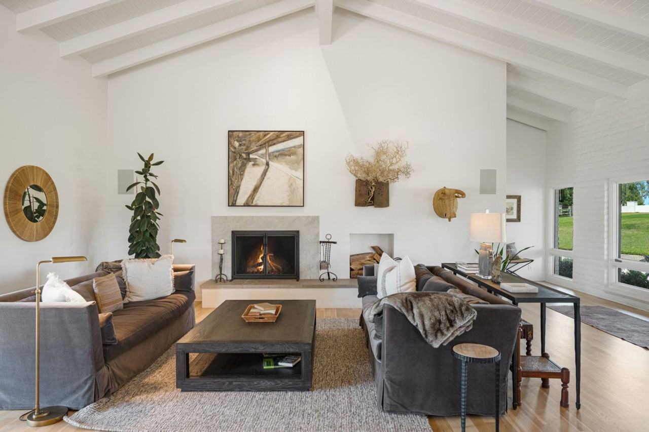 1535 Linda Vista Dr - Photo 2 of 29