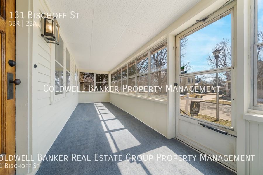 131 Bischoff St - Photo 3 of 34