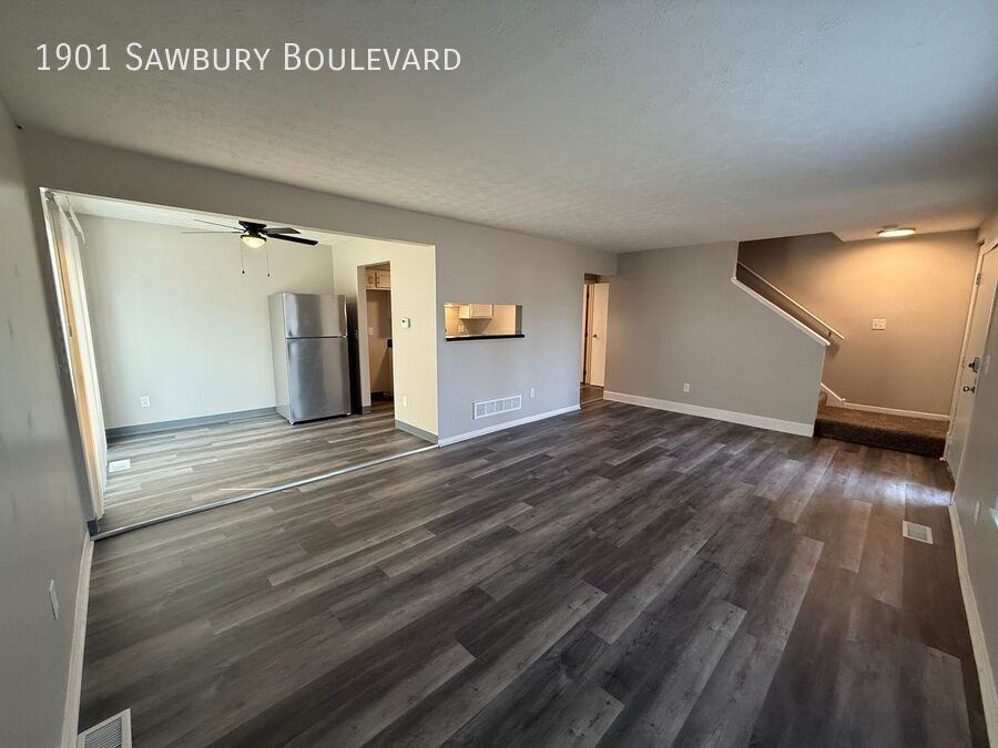 1901 Sawbury Blvd - Photo 3 of 25