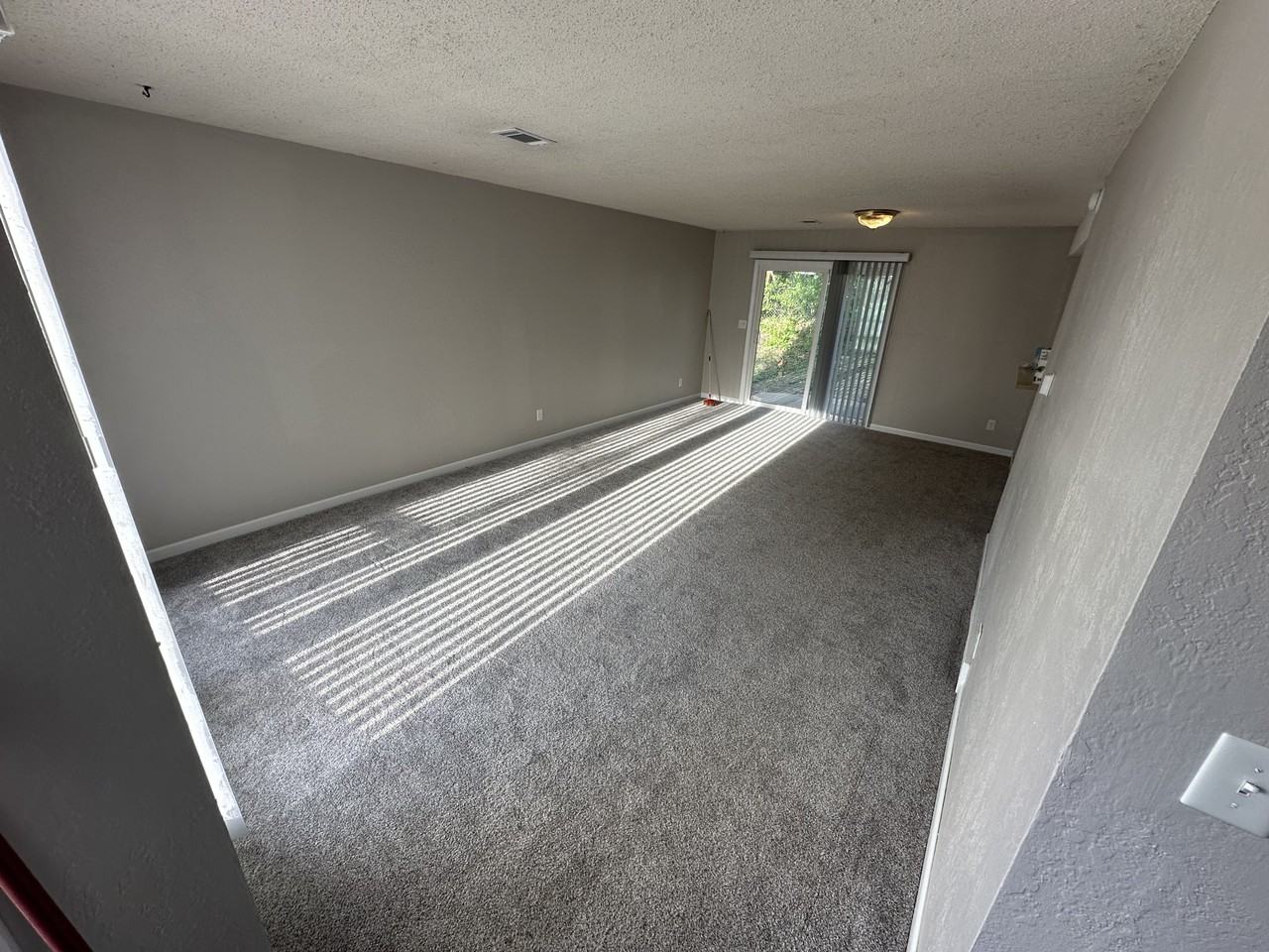 1201 Ada St #1201 - Photo 2 of 15