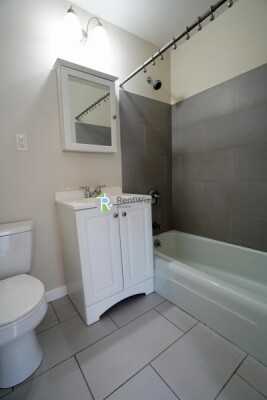 538 E Broadway #5 - Photo 6 of 6