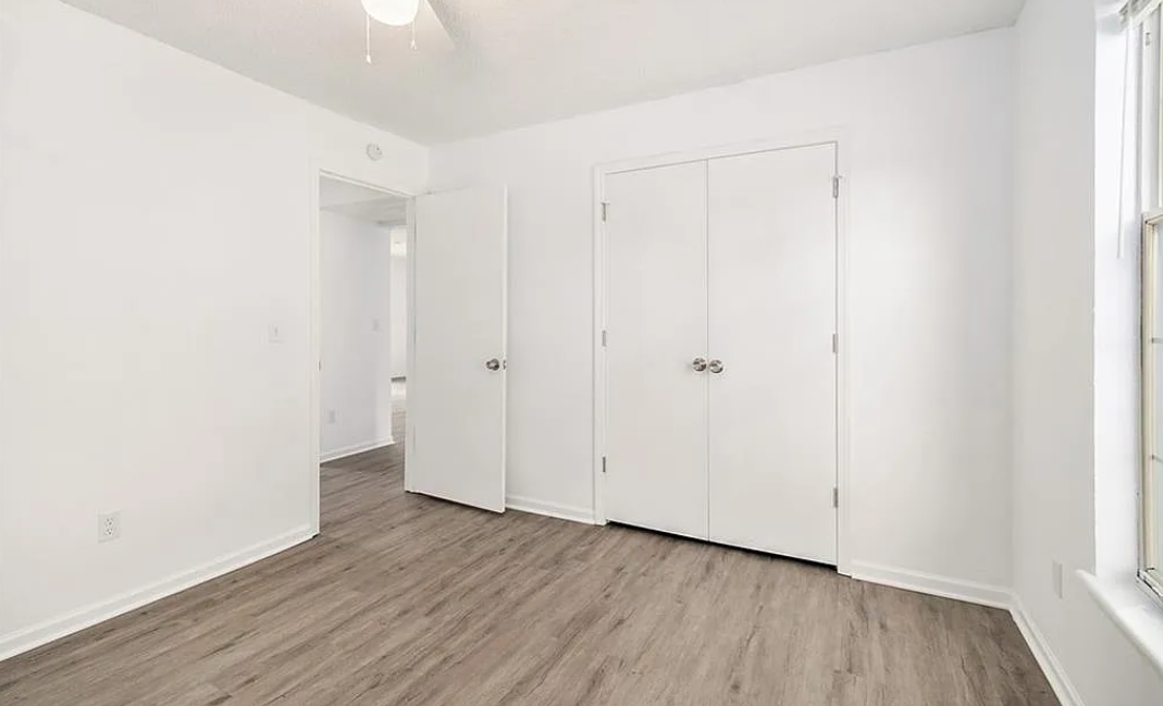 1312 Nw Valley Woods Ct #D - Photo 6 of 10