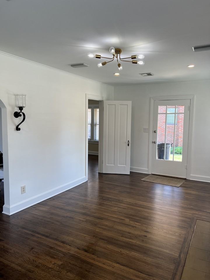 1539 S Florence Pl #NA - Photo 2 of 12