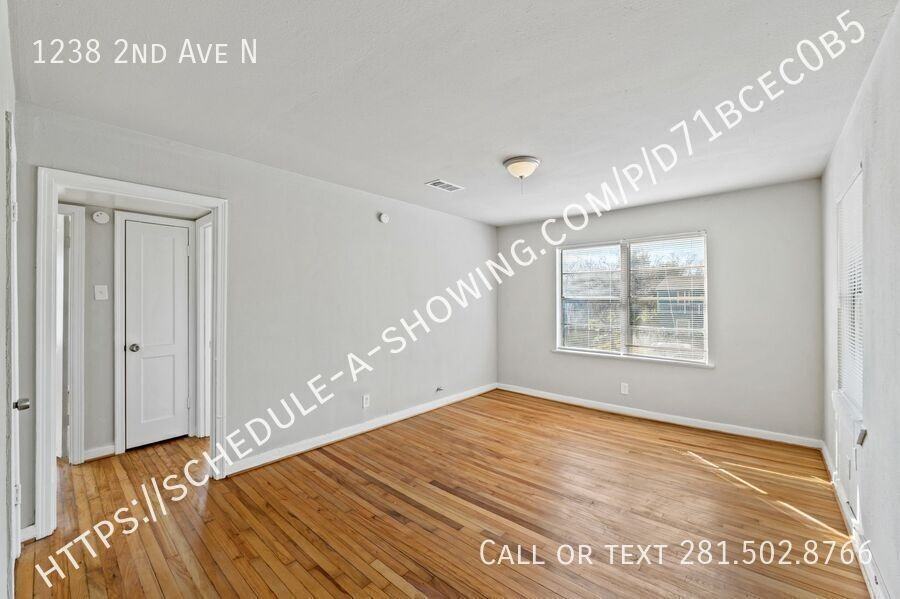 1238 2nd Ave N - Photo 3 of 12