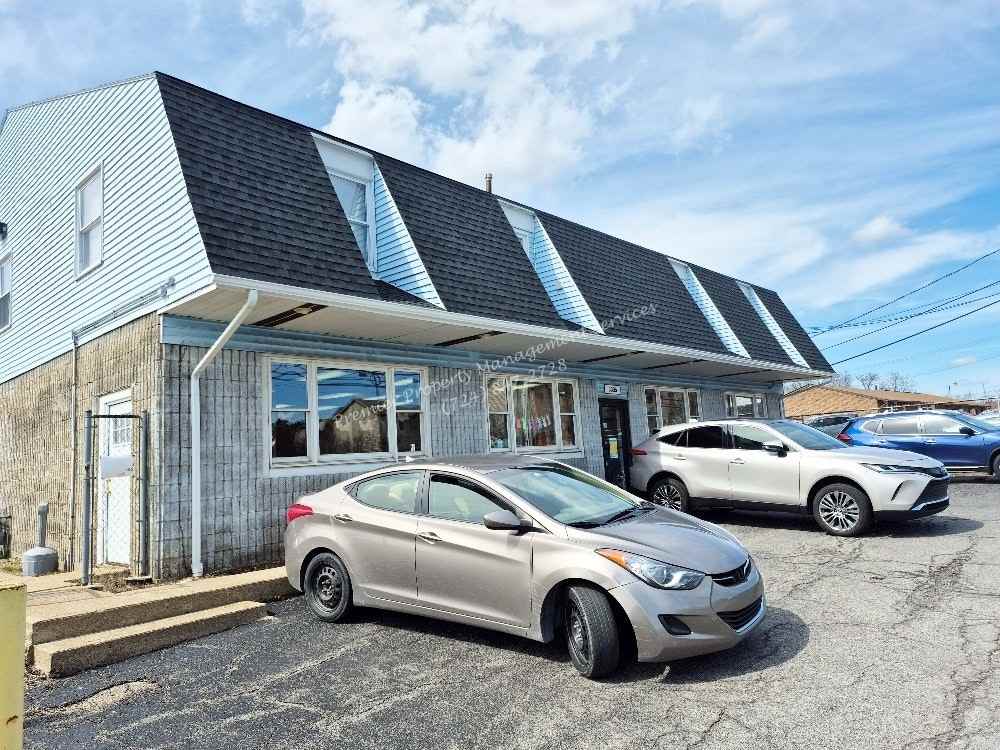 3395 Brodhead Road, Unit A - Photo 4 of 16