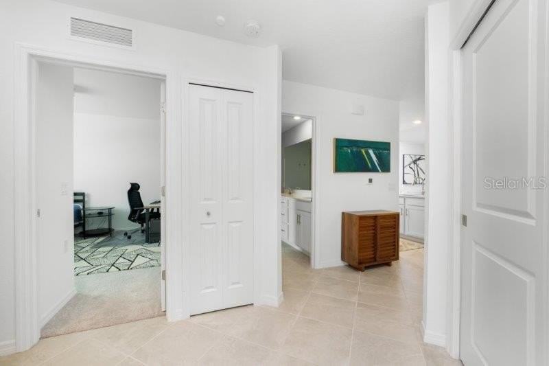 14151 Heritage Landing Blvd #1021 - Photo 4 of 50