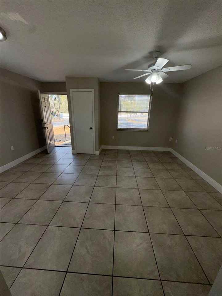 1177 Bentley Rd #4 - Photo 4 of 11