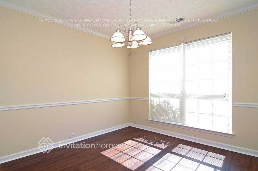 8119 Valley Ridge Dr - Photo 3 of 16