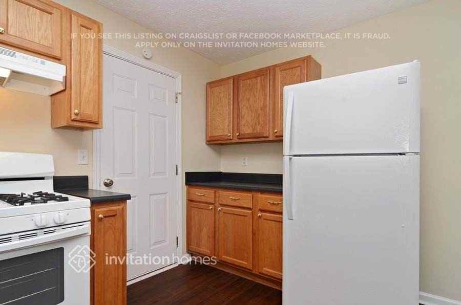 8119 Valley Ridge Dr - Photo 5 of 16
