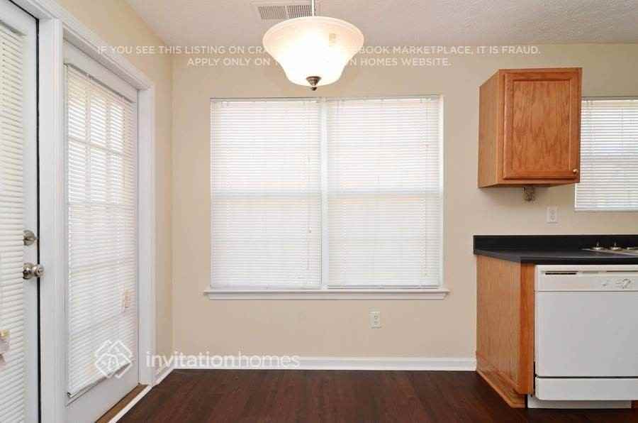 8119 Valley Ridge Dr - Photo 6 of 16