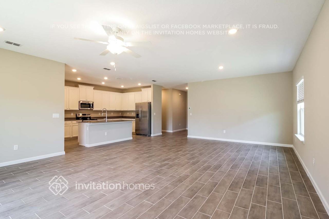 6786 Falls Chase Ln - Photo 5 of 17