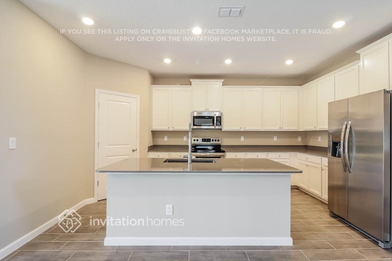 6786 Falls Chase Ln - Photo 4 of 17