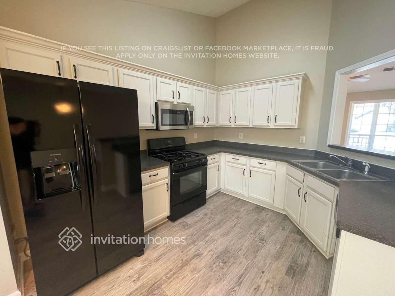 52 Farm St - Photo 6 of 19
