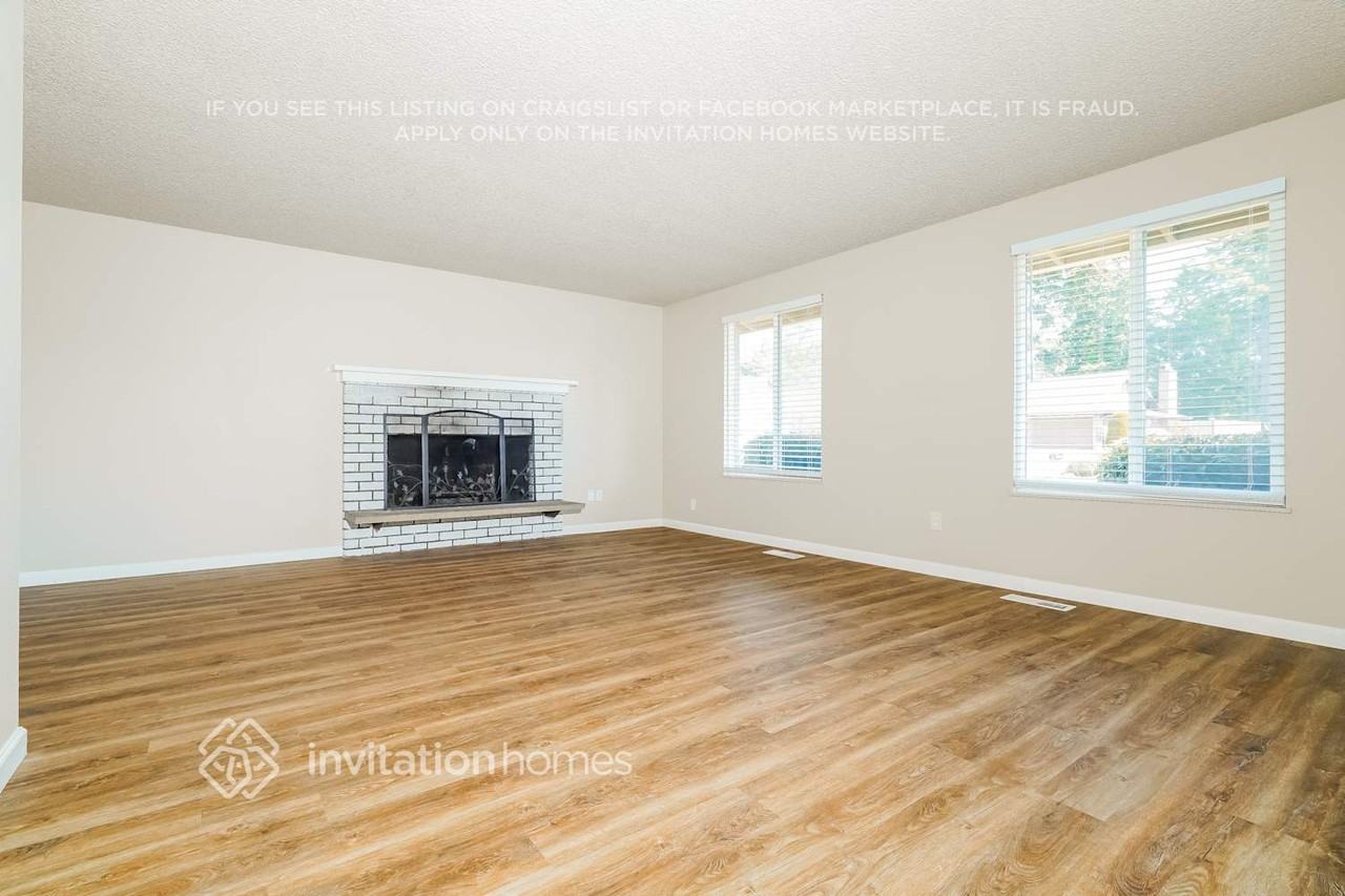32019 40th Pl Sw - Photo 6 of 19