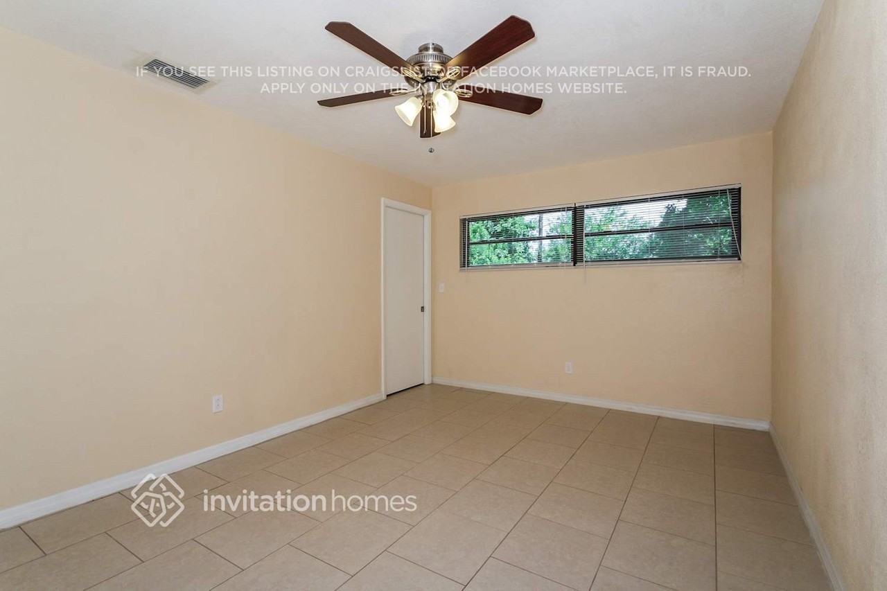 126 Sw 48th Ter - Photo 6 of 16