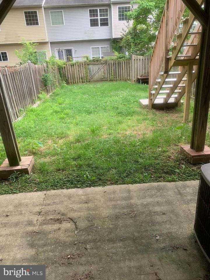 21832 Ronald Dr - Photo 2 of 15