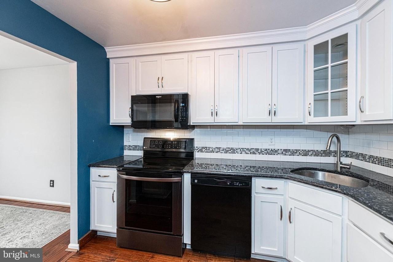 973 Roundhouse Ct - Photo 6 of 23