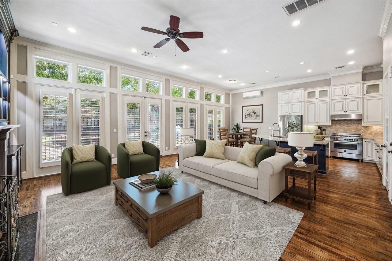 1818 Upland Lks - Photo 7 of 37